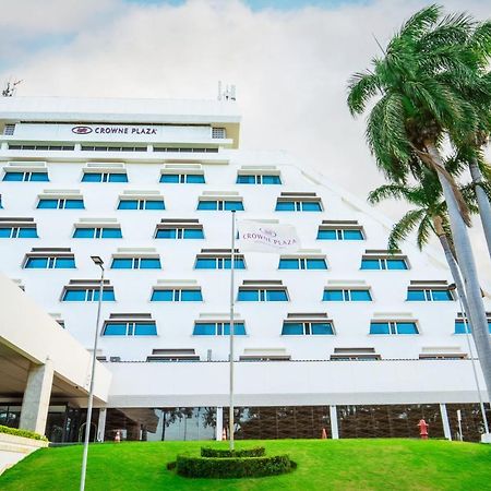 Отель Crowne Plaza Managua By Ihg Экстерьер фото