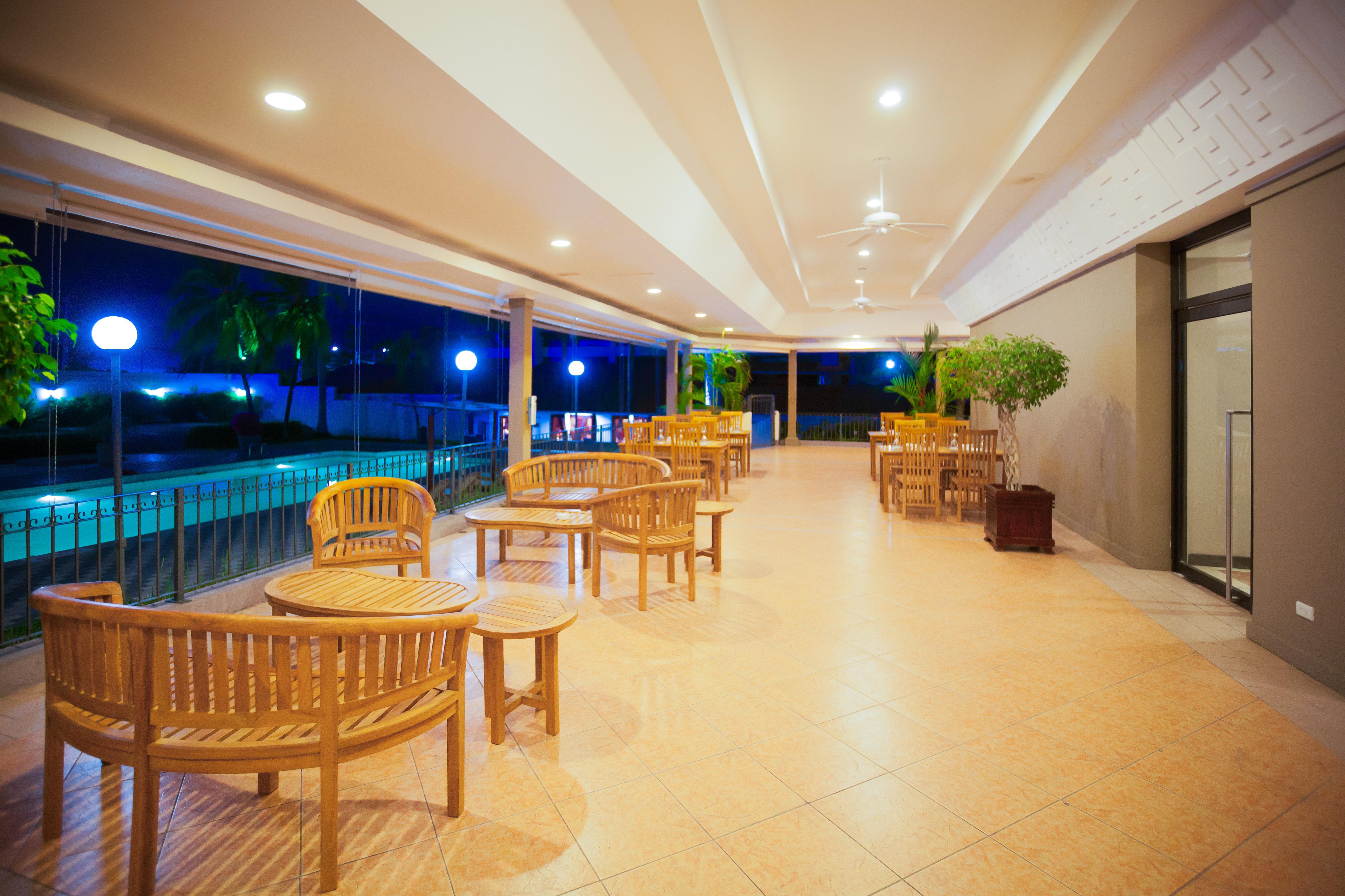 Отель Crowne Plaza Managua By Ihg Экстерьер фото